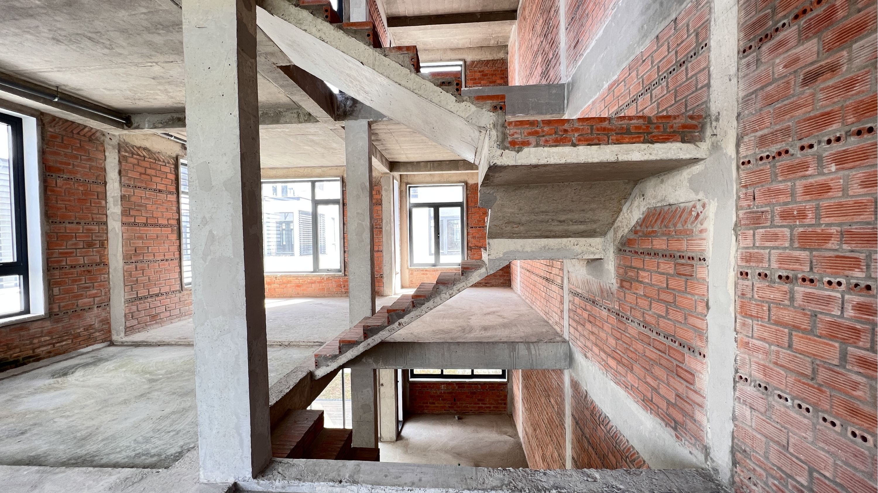 Hình ảnh xây thô